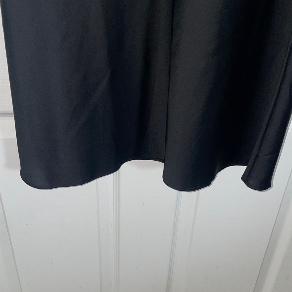 J. Crew Black A-Line Women's Skirt - Sleek Panel - Picture 3 of 4